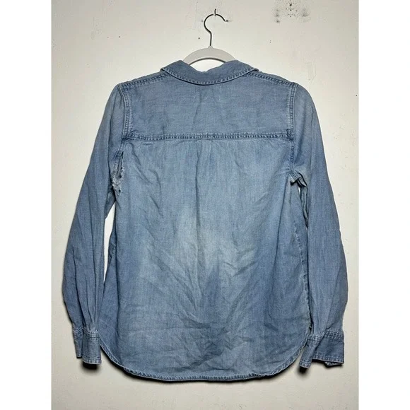 FLAW Madewell Shrunken Denim Shirt Light Wash Button Up Long Sleeve Top Women M - Picture 9 of 9